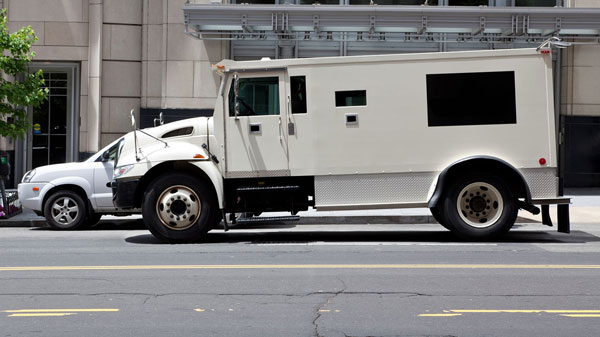 Blindaje para vehículos para traslado de valores garantiza efectividad al custodiar bienes de alto valor